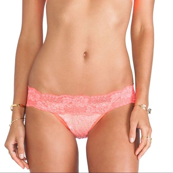 Beach Bunny Mystic Shine Bikini Bottom - Picture 1 of 9